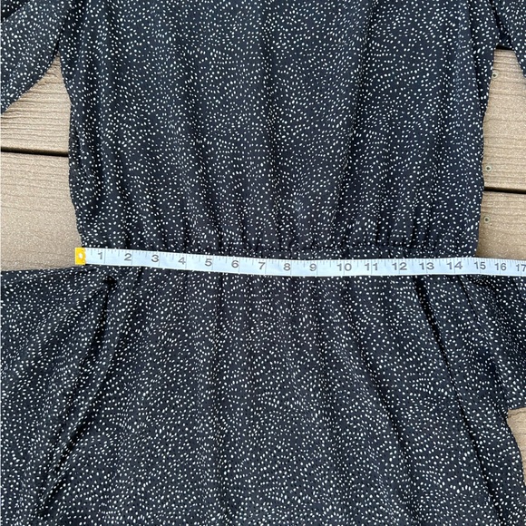 76CAROLINA BELLE Elegant Puffed Sleeve Polka-dot Black & White Mini Dress
SizeМ - Picture 10 of 16